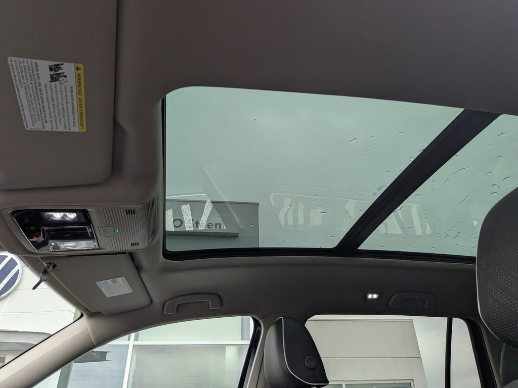 New 2026 Volkswagen Atlas SEL Premium R-Line image 23