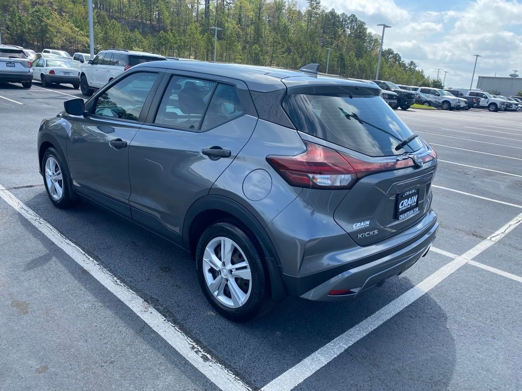 Used 2023 Nissan Kicks S image 5