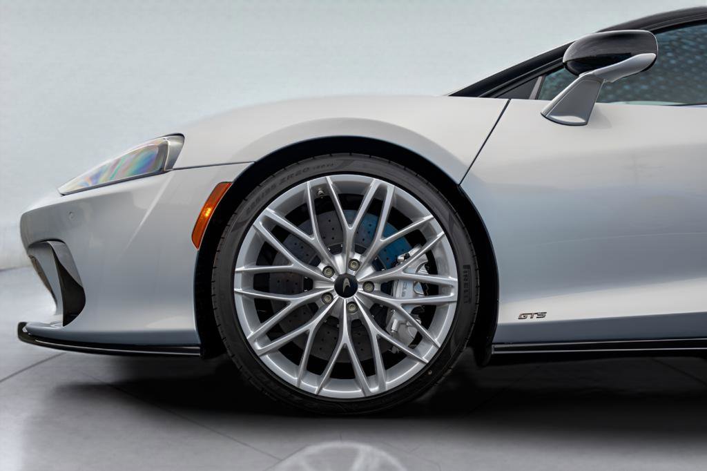 New 2026 McLaren GTS RWD image 15
