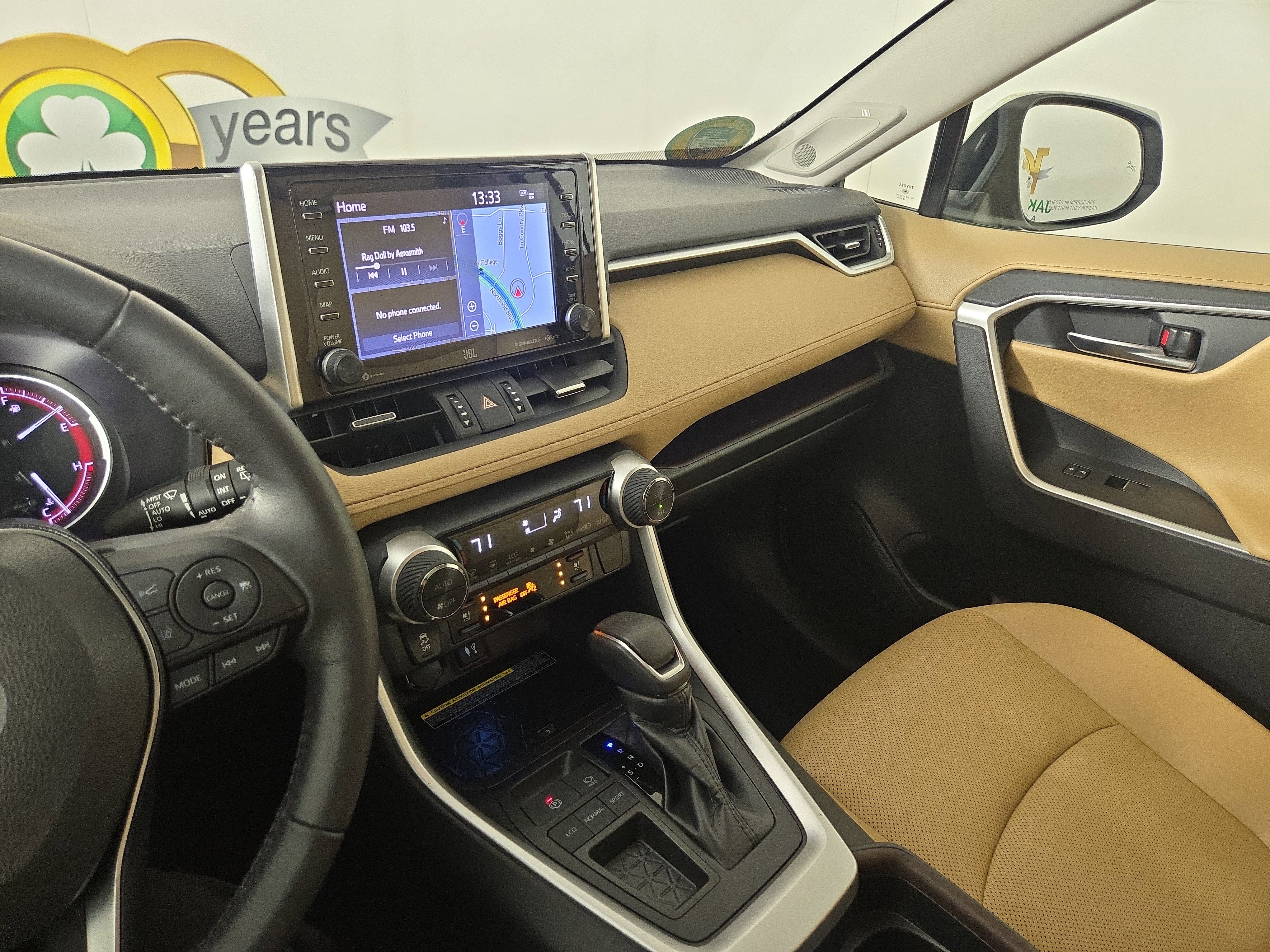 Used 2019 Toyota RAV4 Limited w/ Advanced Technology Package FWD image 25