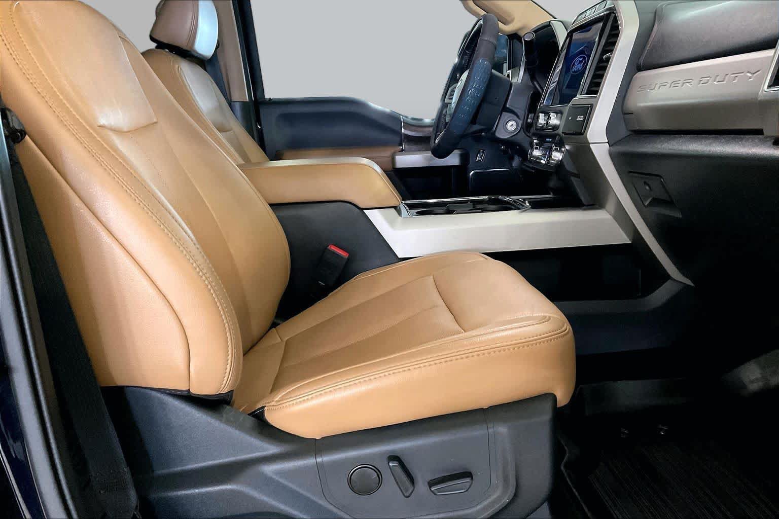 Used 2022 Ford F250 Lariat w/ FX4 Off-Road Package AWD/4WD image 8