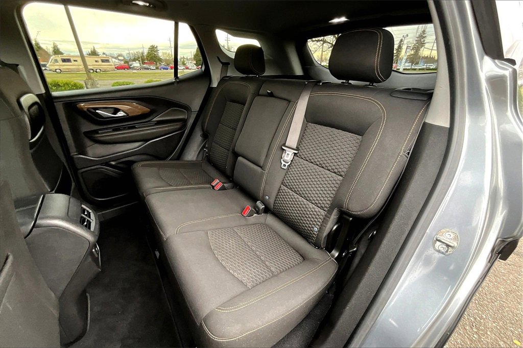 Used 2021 GMC Terrain SLE image 22