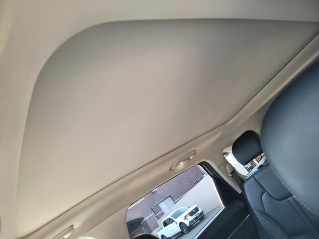 Used 2022 Kia Sorento SX Prestige image 20