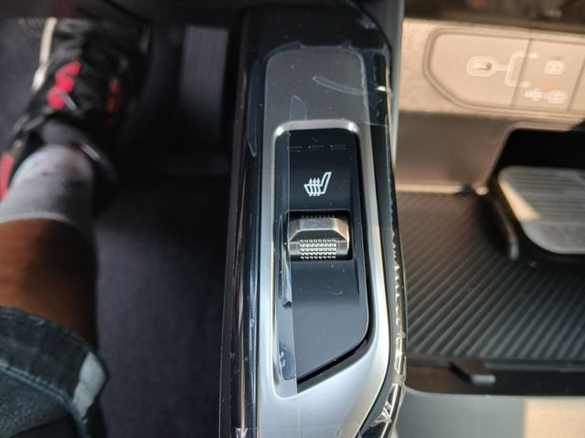New 2026 Kia Sorento S AWD/4WD image 24