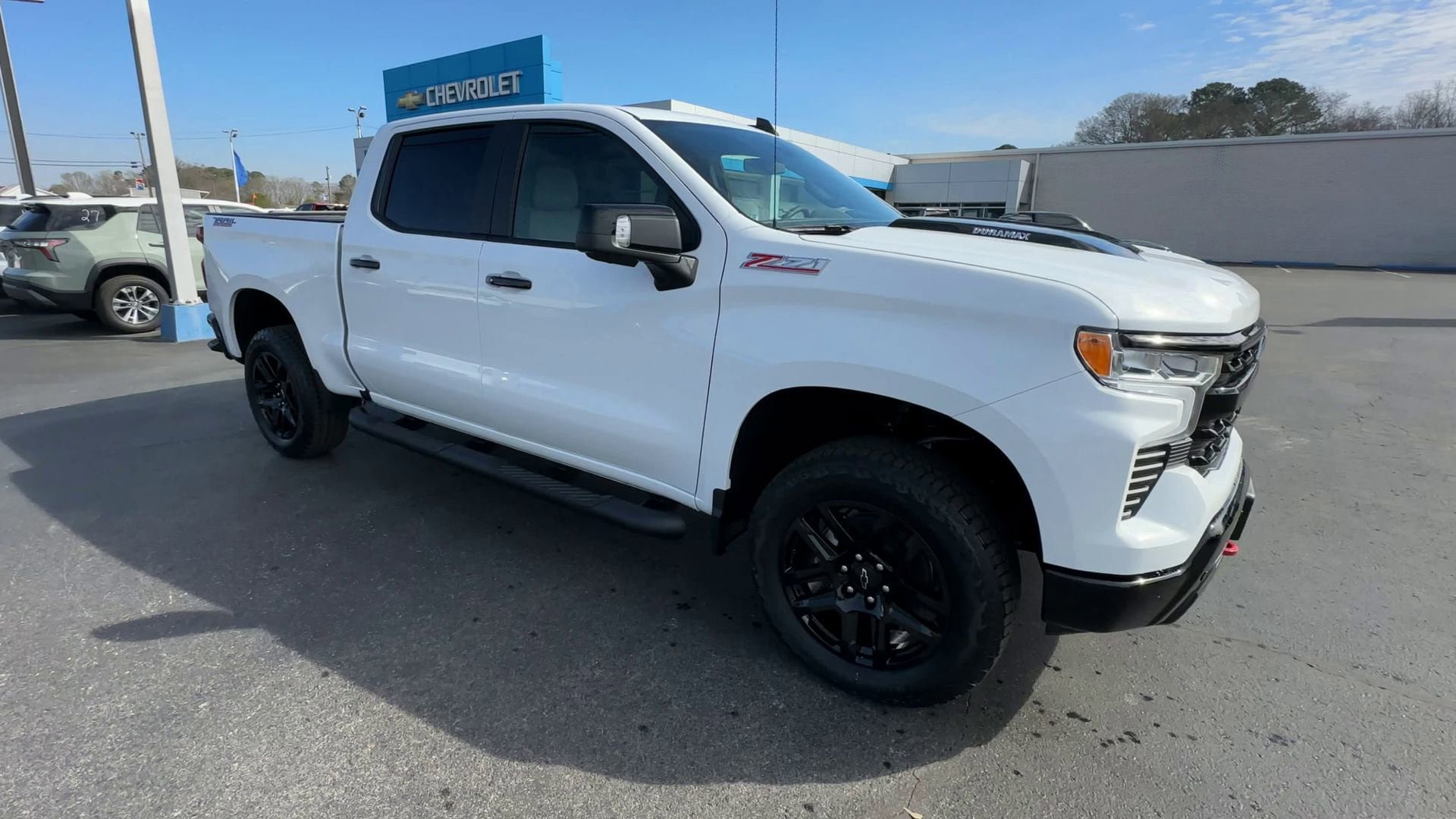 New 2026 Chevrolet Silverado 1500 LT Trail Boss w/ LT Trail Boss Premium Package AWD/4WD image 2