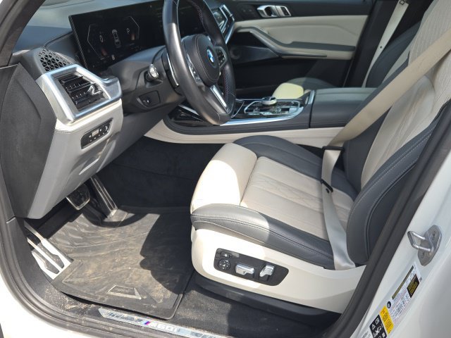 Used 2023 BMW X7 M60i w/ Executive Package AWD/4WD image 12