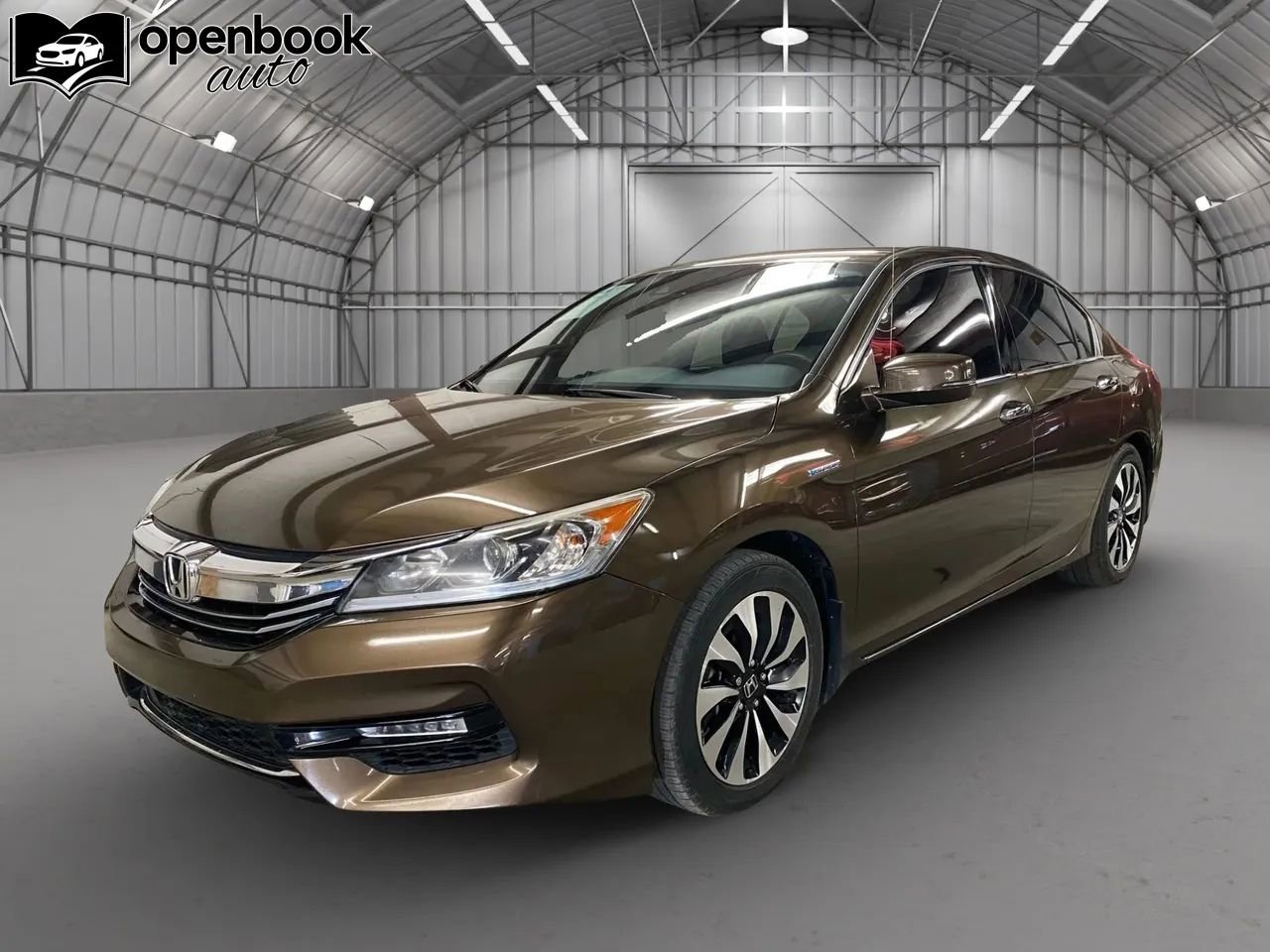 Used 2017 Honda Accord Hybrid Sedan image 1