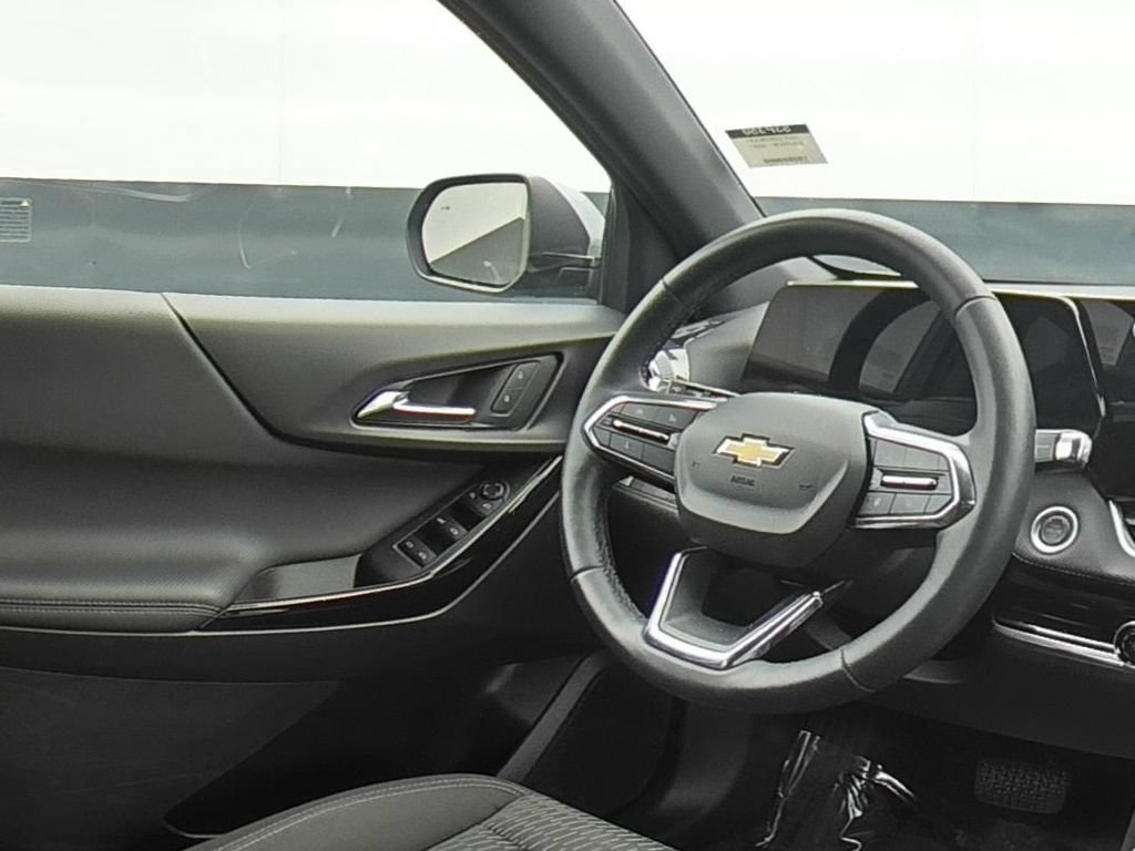 Used 2025 Chevrolet Equinox LT AWD/4WD image 27