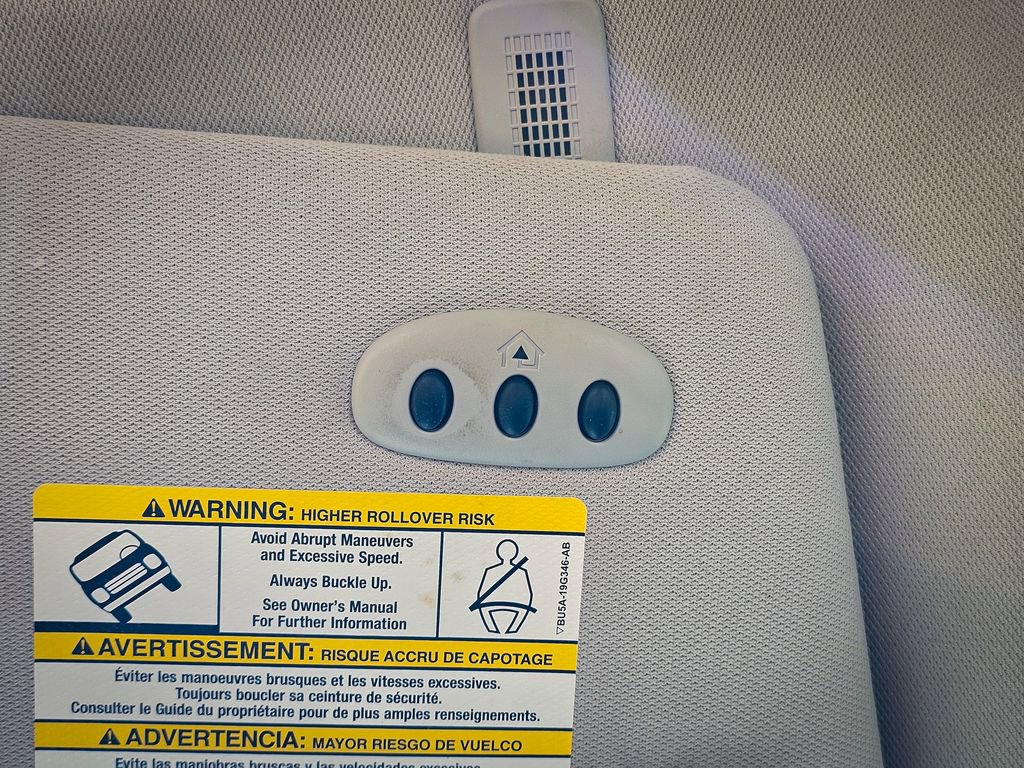 Used 2017 Ford Explorer Platinum image 36