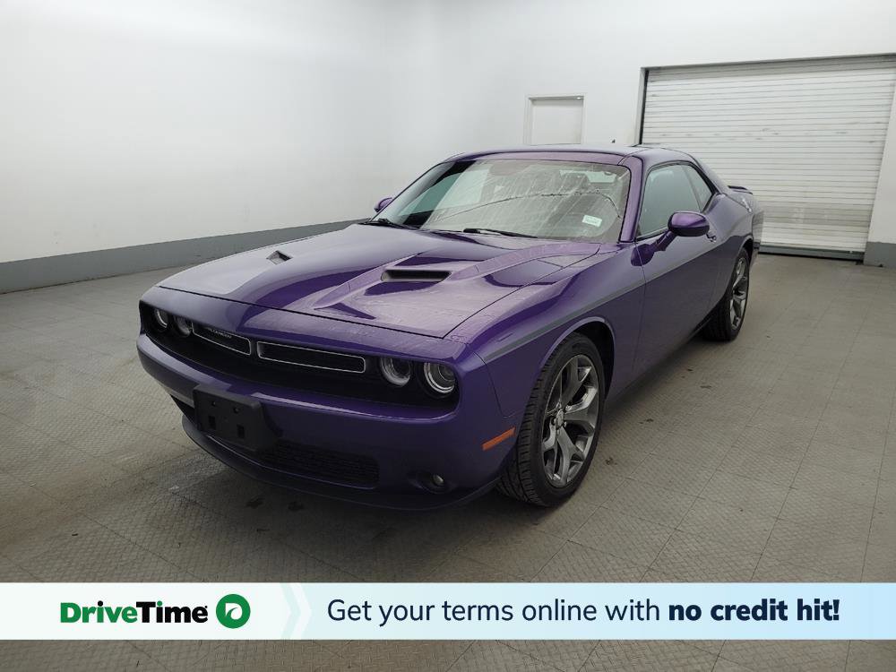 Used 2016 Dodge Challenger SXT Plus