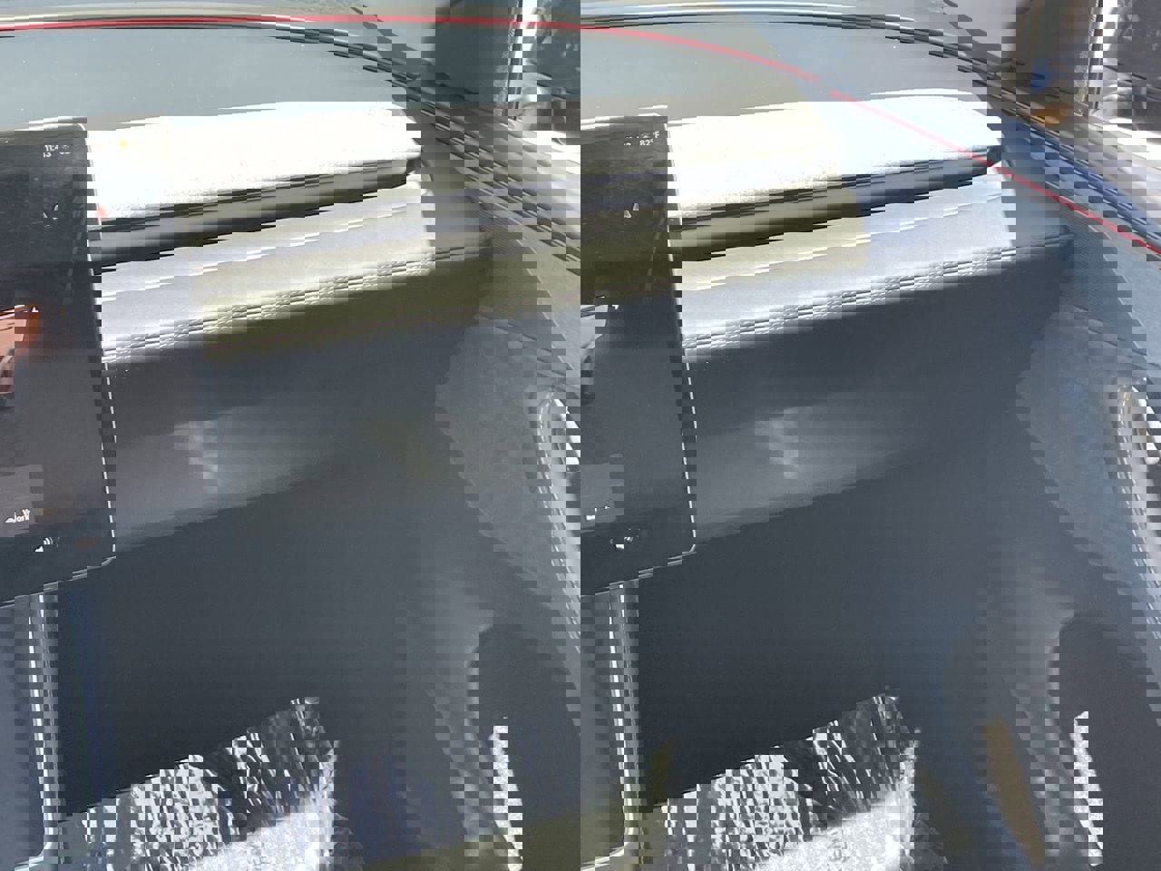 Used 2026 Tesla Model Y 2WD image 18