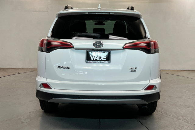 Used 2017 Toyota RAV4 XLE w/ All Weather Liner Package AWD/4WD image 4
