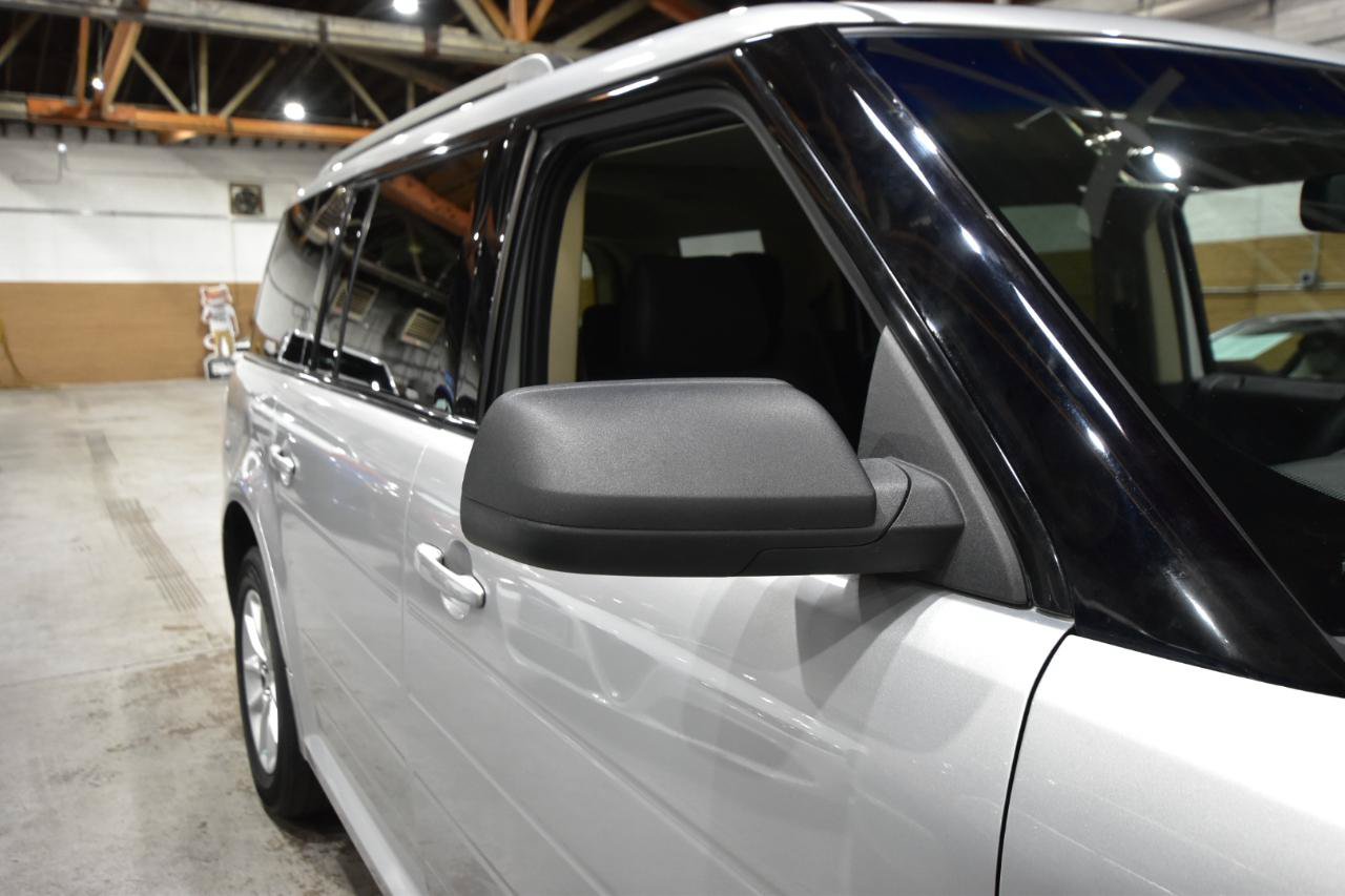 Used 2019 Ford Flex SE FWD image 42