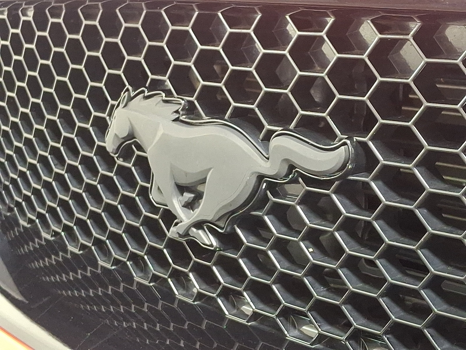 Used 2022 Ford Mustang GT RWD image 32