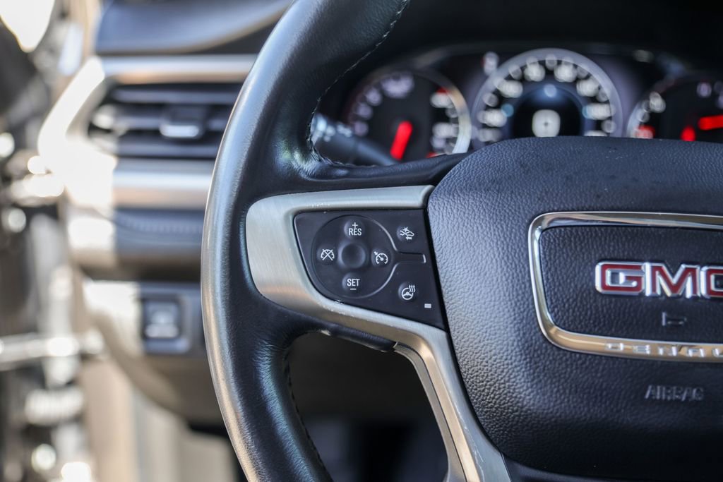 Used 2019 GMC Acadia Denali w/ Technology Package image 14