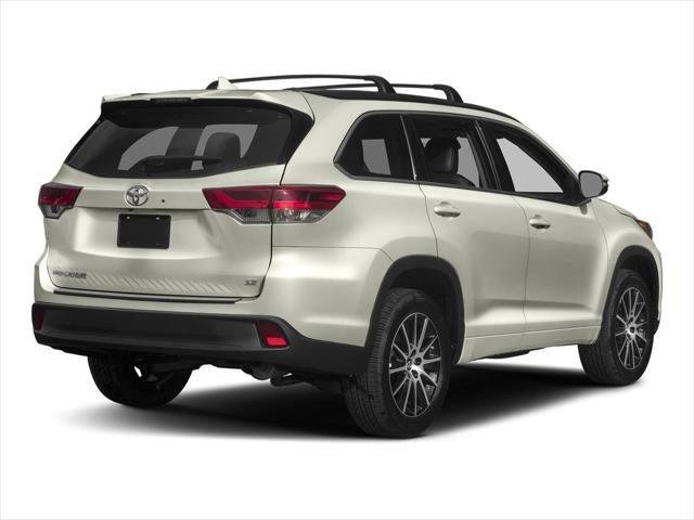 Used 2017 Toyota Highlander XLE AWD/4WD image 46