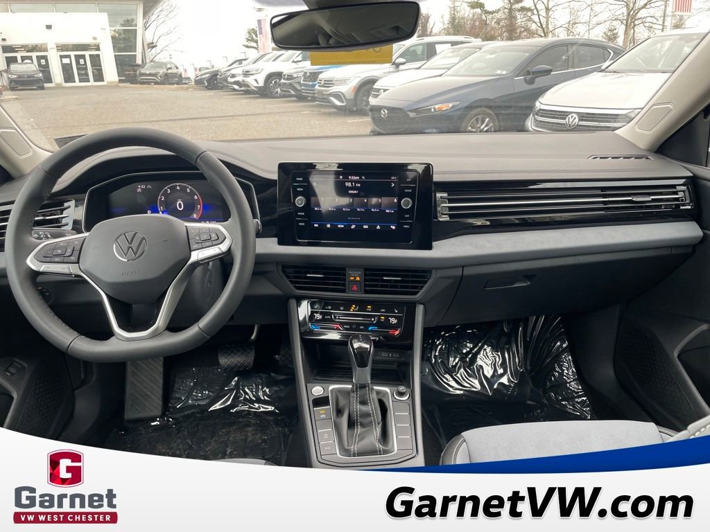 New 2026 Volkswagen Jetta SE image 12