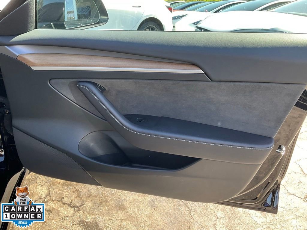 Used 2023 Tesla Model 3 Standard Range image 68