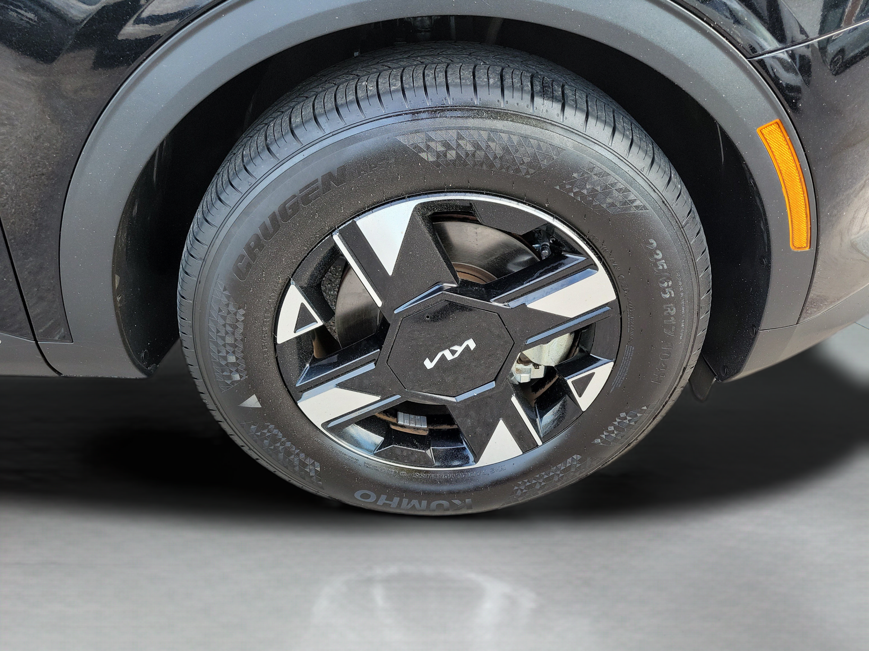 Certified 2026 Kia Sportage LX FWD image 29