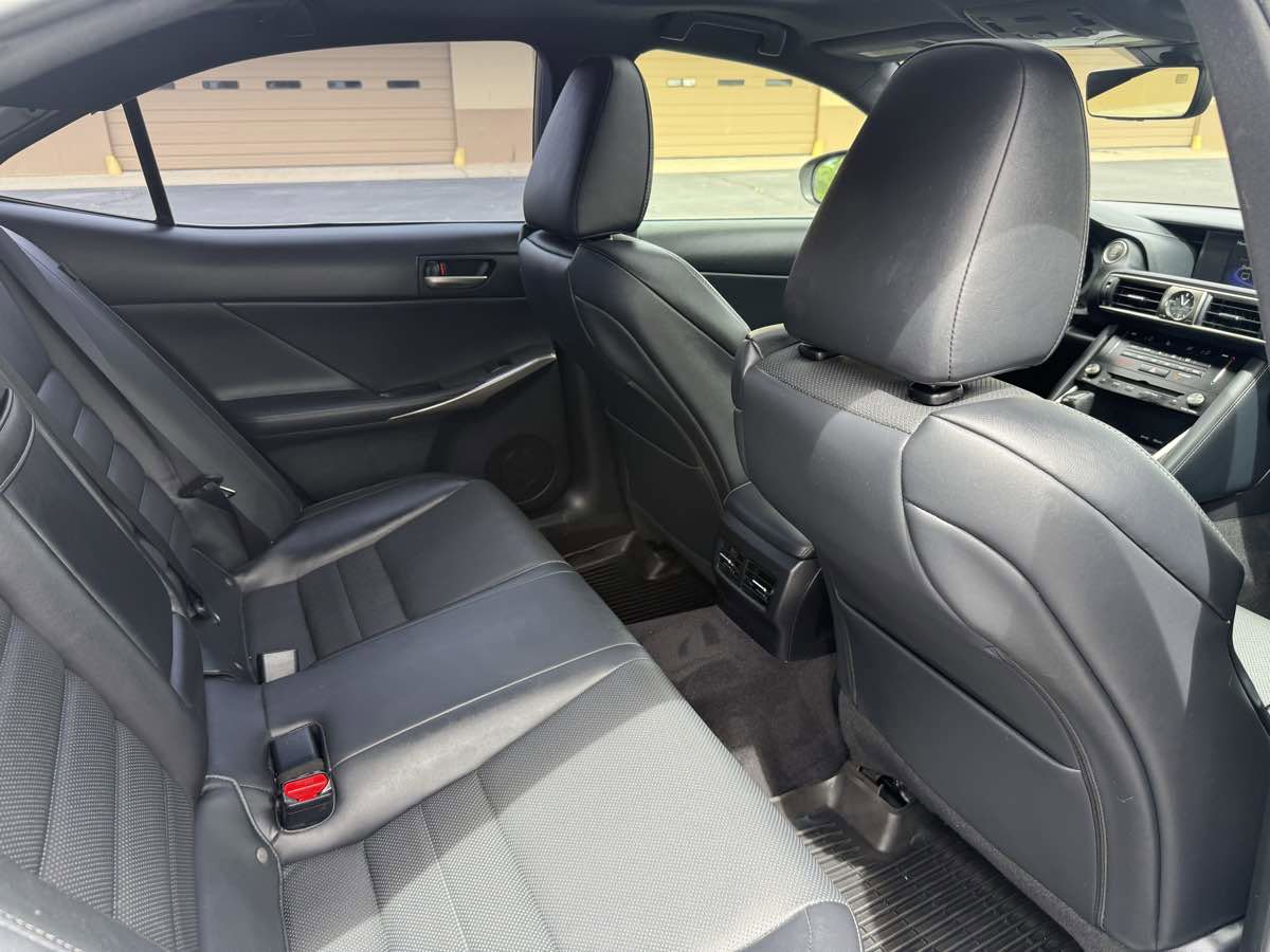 Used 2017 Lexus IS 200t F Sport w/ F Sport Package RWD image 21