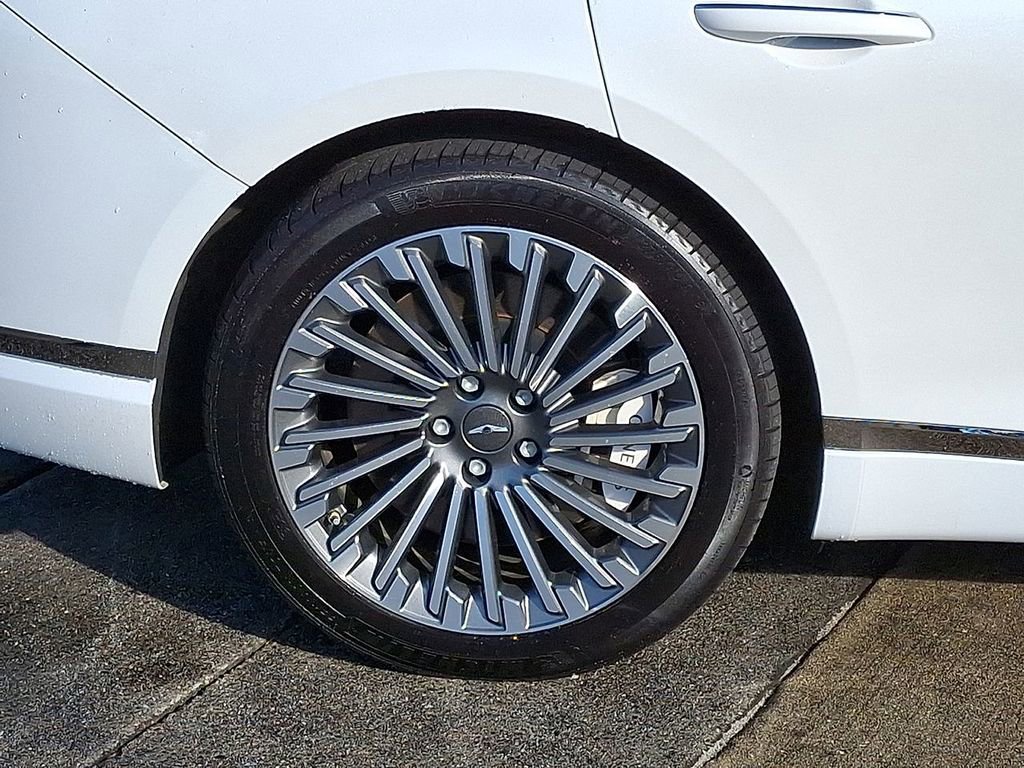 Used 2024 Genesis G80 image 27