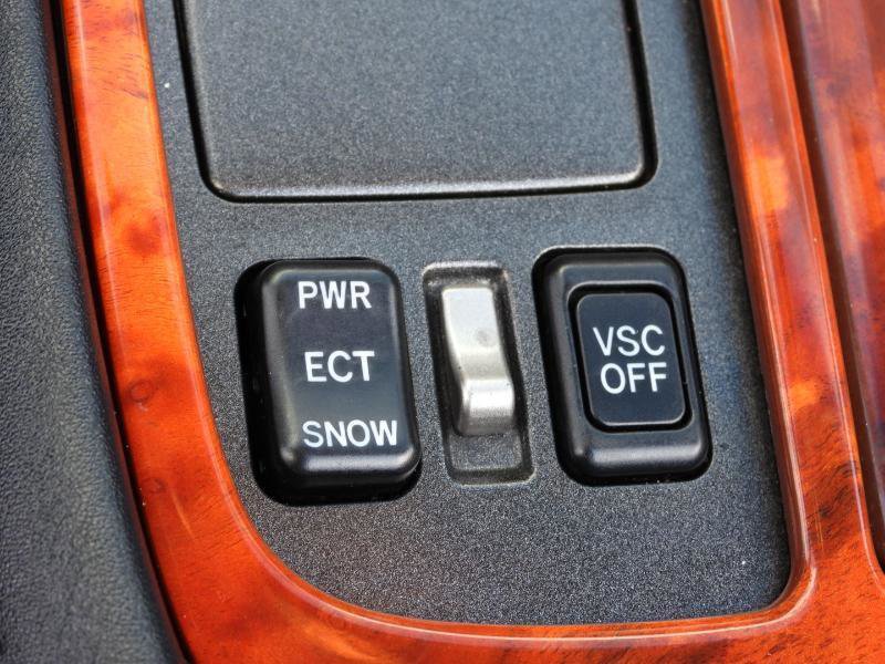 Used 2005 Lexus SC 430 Convertible image 59