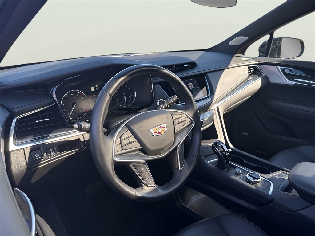 Certified 2025 Cadillac XT5 Premium Luxury image 22