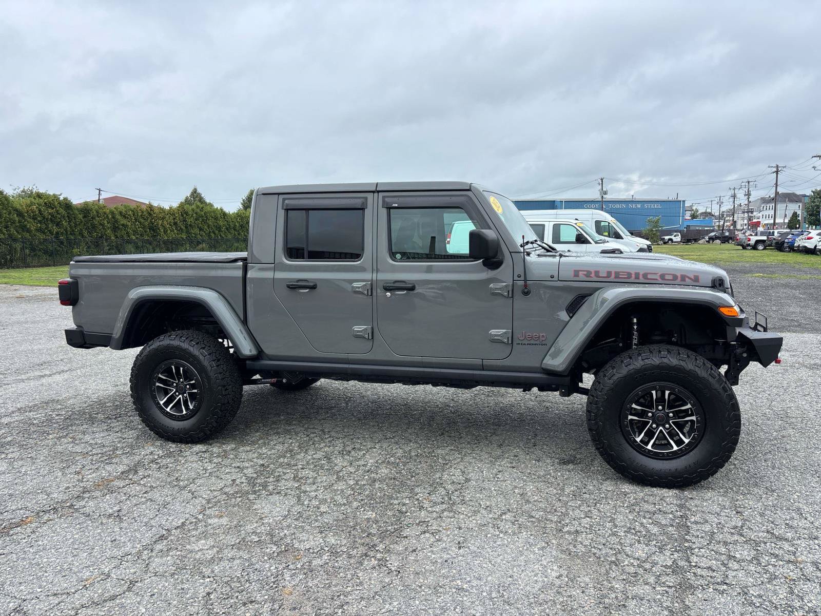 Used 2023 Jeep Gladiator Rubicon w/ LED Lighting Group AWD/4WD image 4