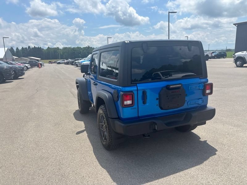 Used 2026 Jeep Wrangler Sport AWD/4WD image 5