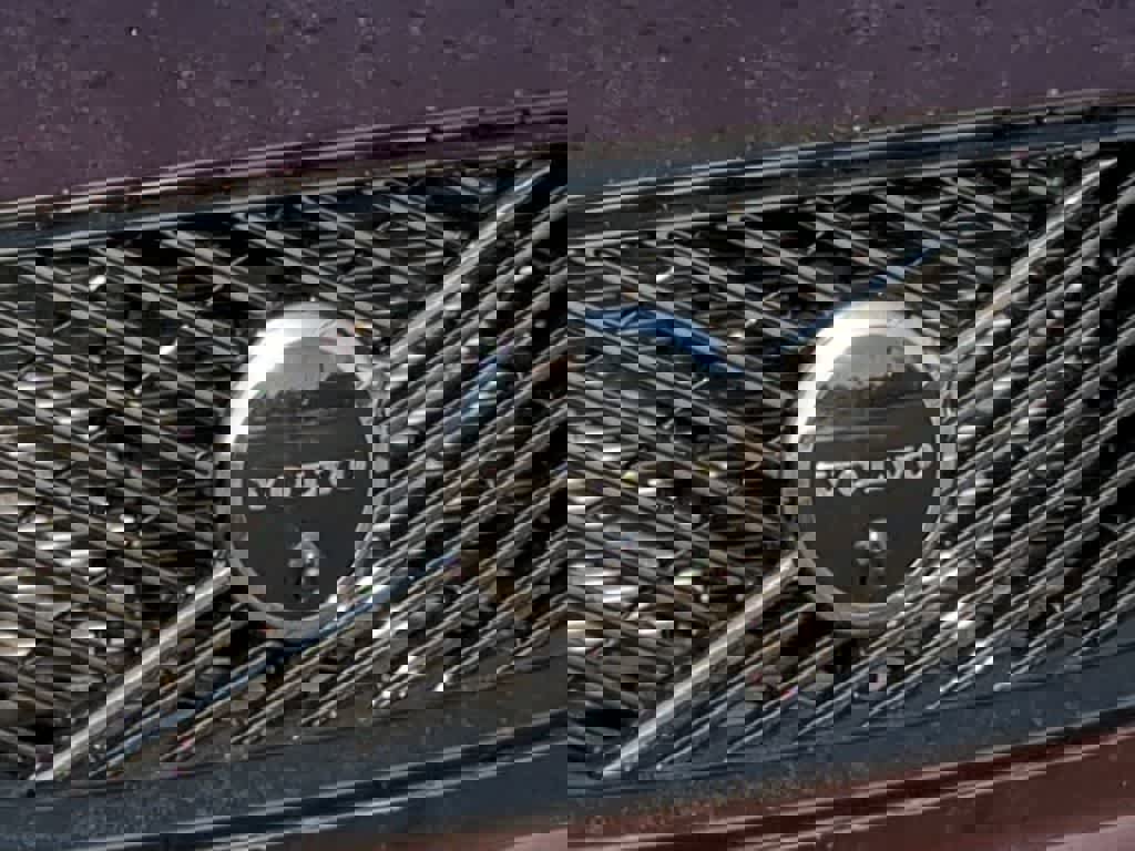 New 2026 Volvo XC60 B5 Plus w/ Protection Package Premier image 11