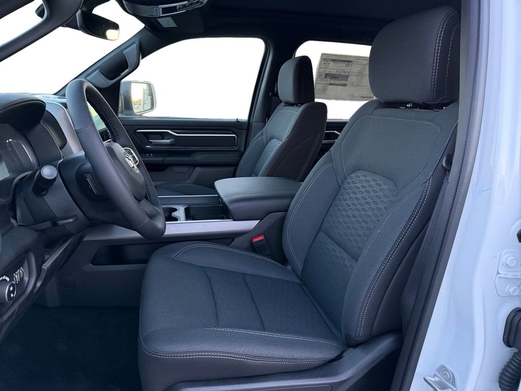 New 2026 RAM 1500 Big Horn AWD/4WD image 9