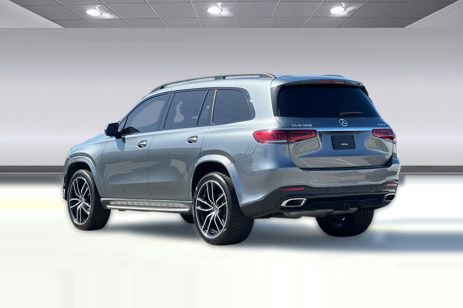 Used 2020 Mercedes-Benz GLS 580 4MATIC image 3