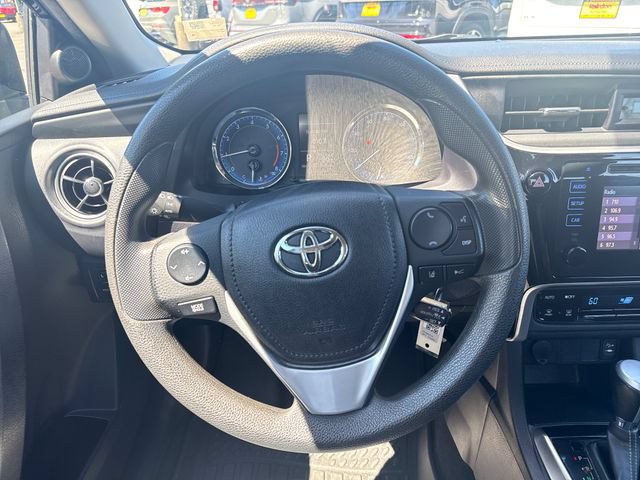 Used 2017 Toyota Corolla LE FWD image 22