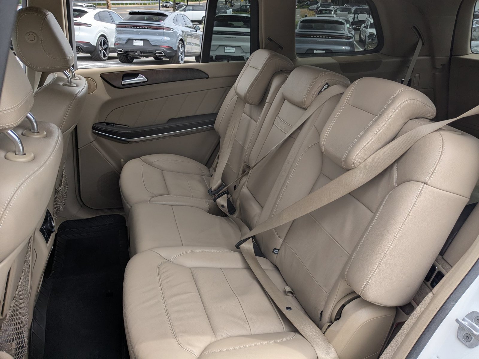 Used 2014 Mercedes-Benz GL 450 4MATIC image 21