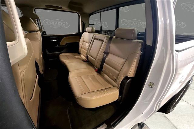 Used 2017 GMC Sierra 2500 Denali w/ Duramax Plus Package AWD/4WD image 15