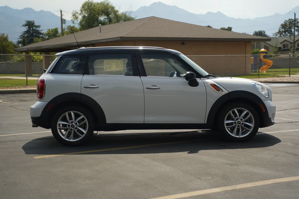 Used 2014 MINI Cooper Countryman FWD image 6