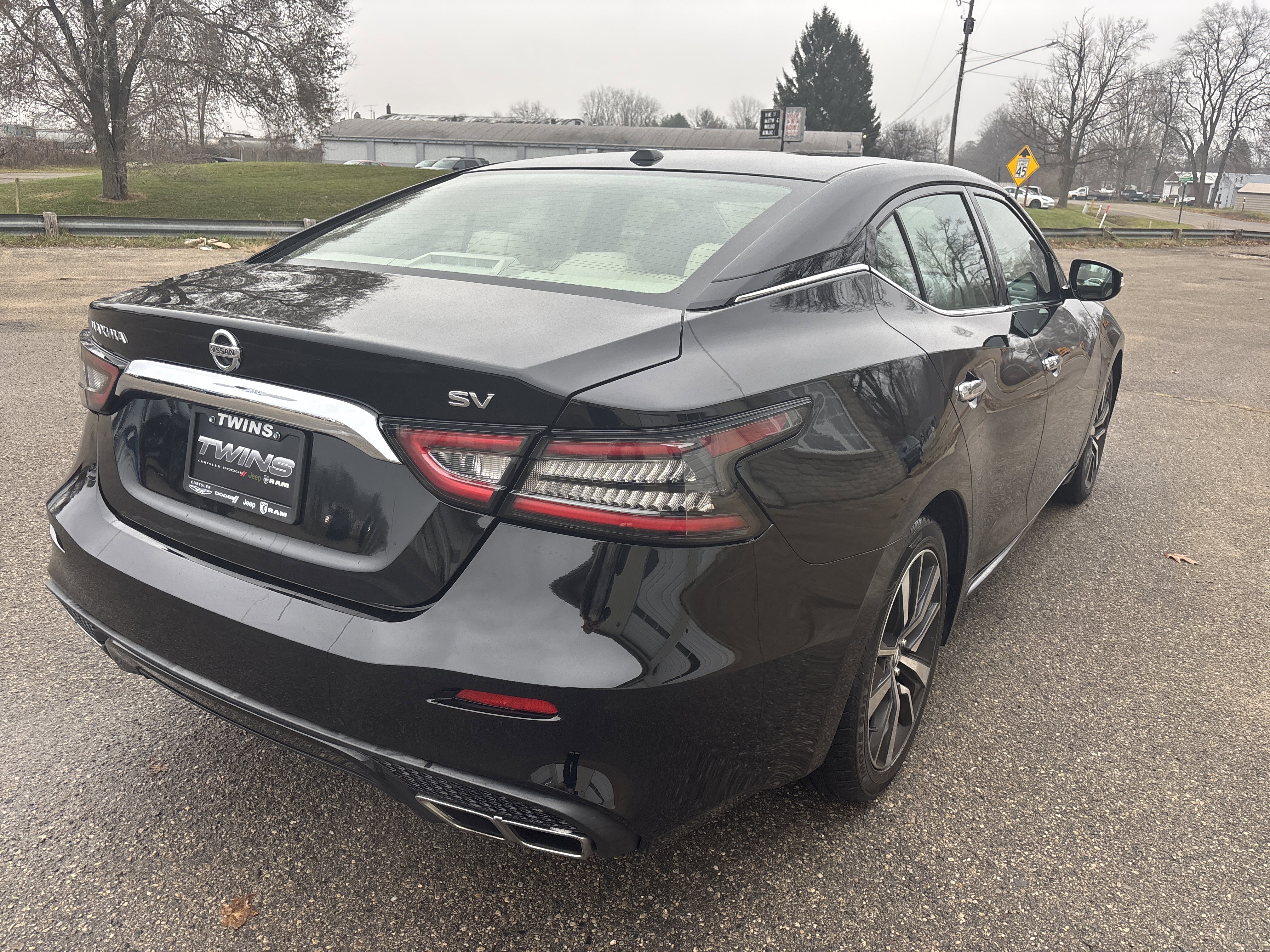 Used 2019 Nissan Maxima 3.5 SV w/ Floor Mat Group image 3