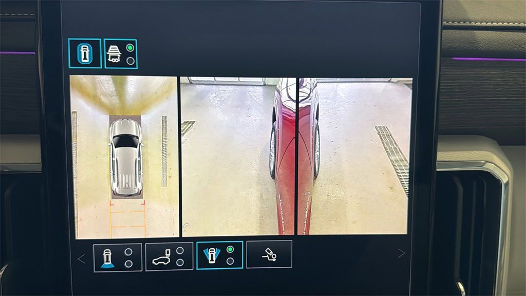 Used 2024 GMC Acadia Denali image 43