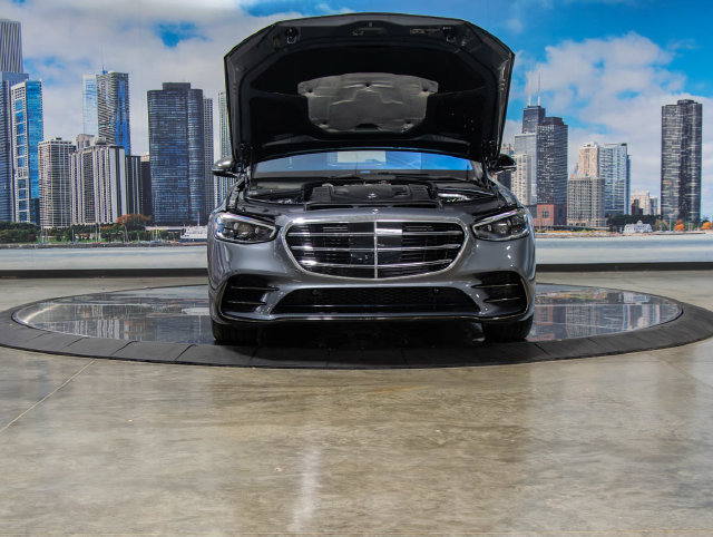 Certified 2023 Mercedes-Benz S 580 4MATIC Sedan image 4