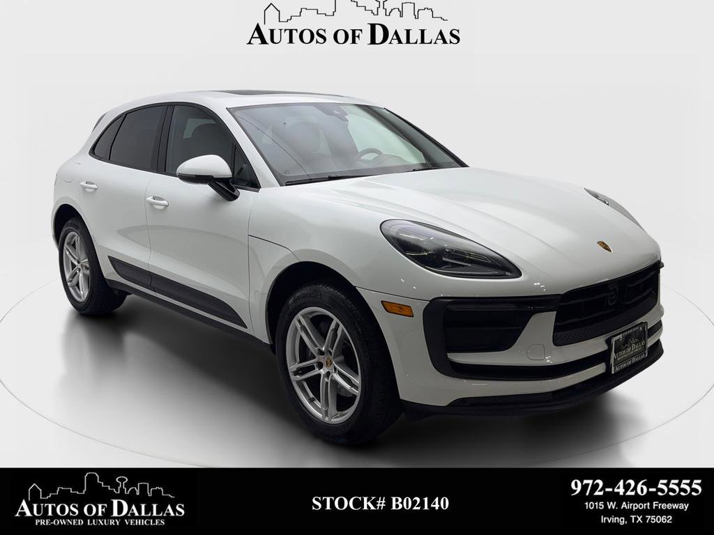 Used 2025 Porsche Macan Turbo image 1