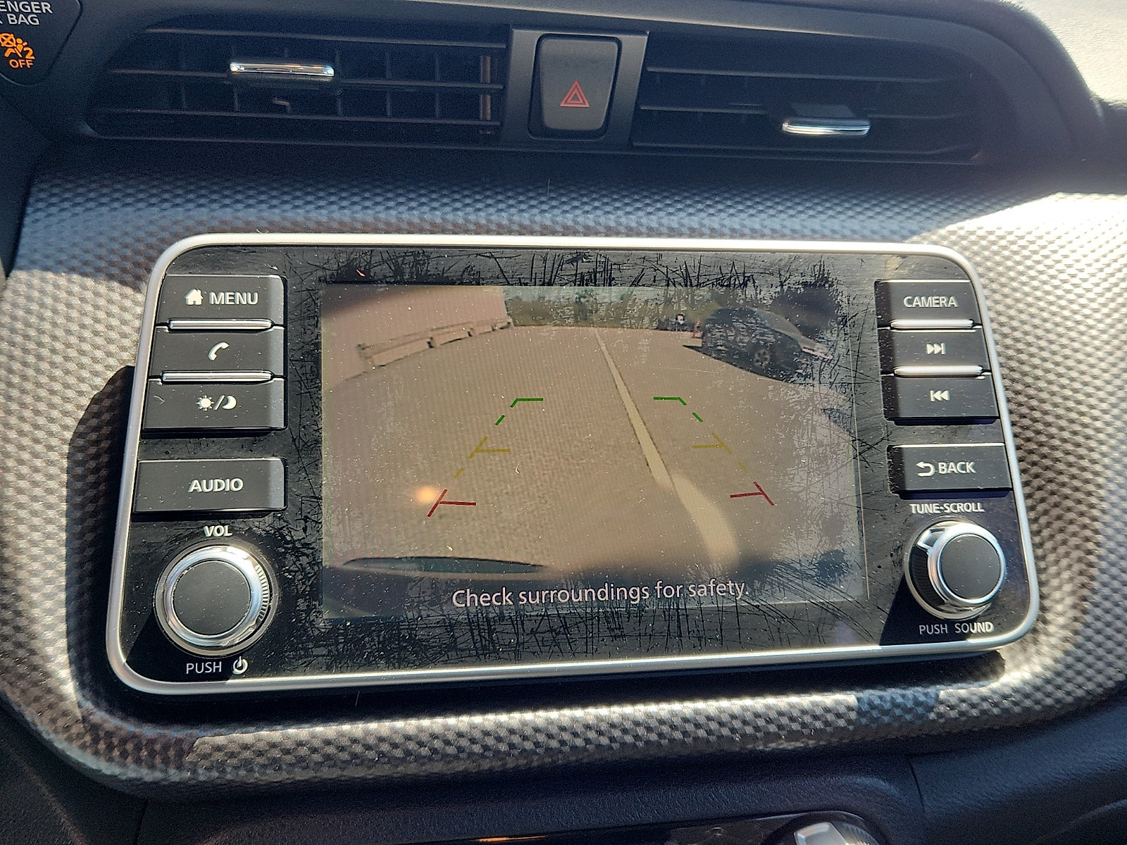Used 2018 Nissan Kicks SV FWD image 21