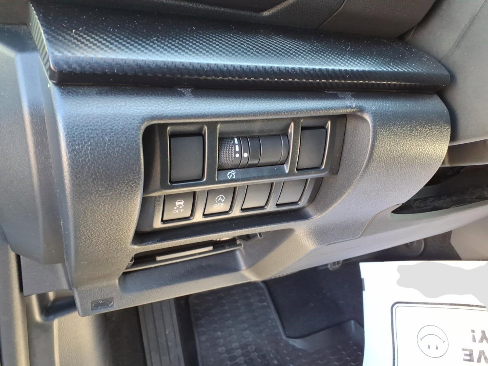 Used 2023 Subaru Crosstrek 2.0i Premium AWD/4WD image 18
