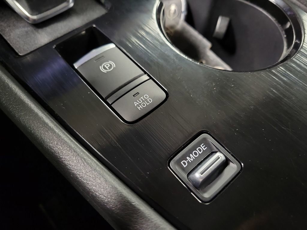 Used 2023 Nissan Rogue S FWD image 15
