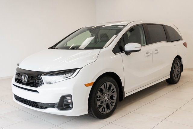 New 2026 Honda Odyssey Touring image 6