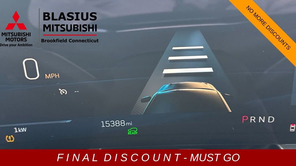 Used 2024 Cadillac Lyriq Sport image 22