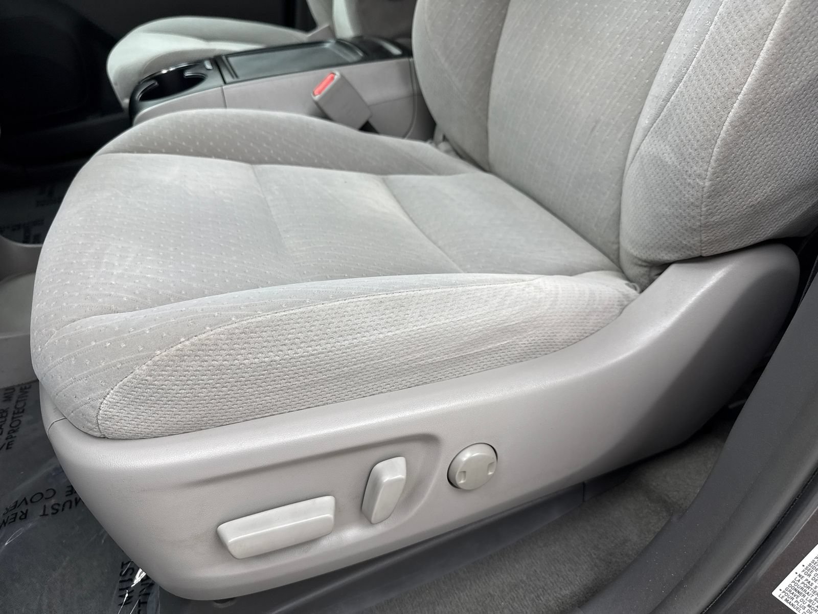 Used 2017 Toyota Sienna LE FWD image 33