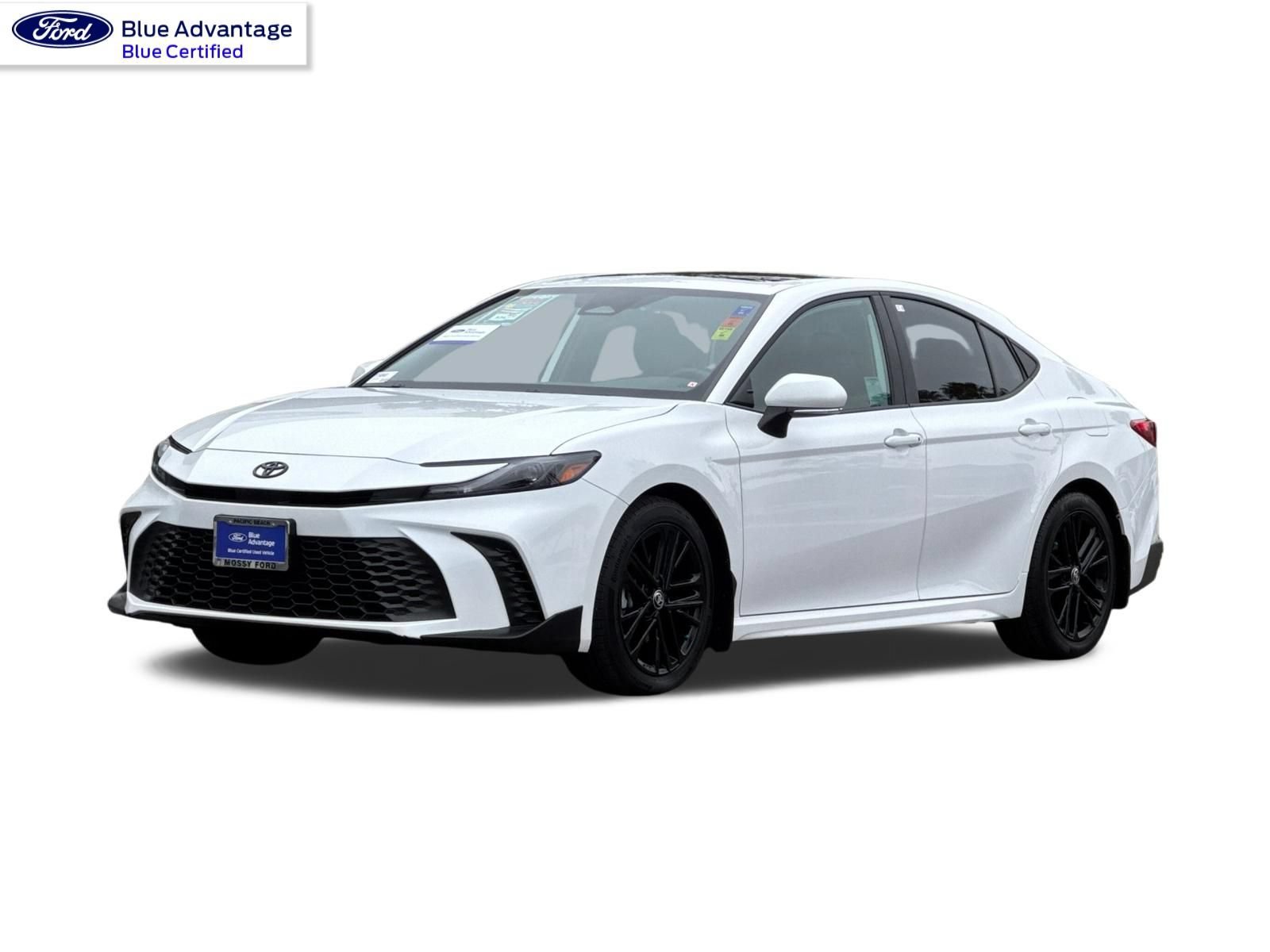 Used 2025 Toyota Camry SE w/ Multimedia Upgrade Package