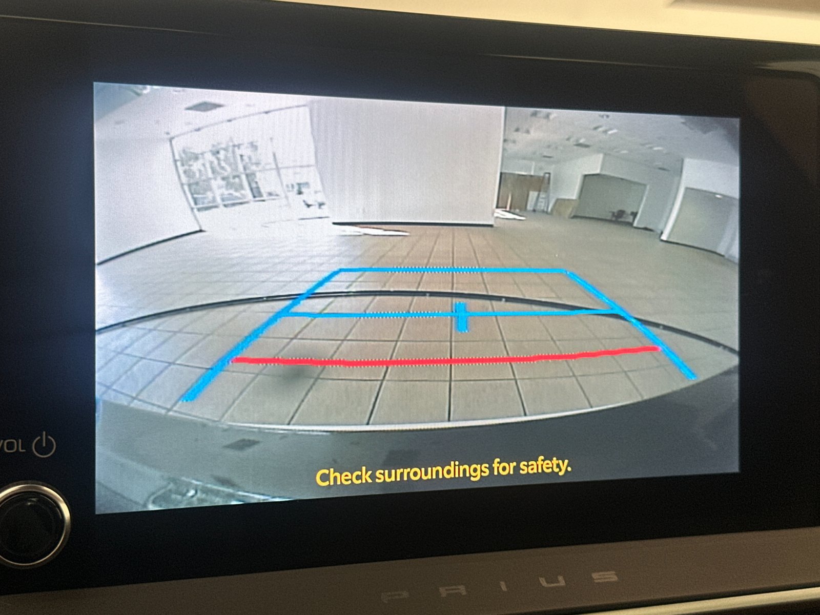 Used 2023 Toyota Prius Prime FWD image 18