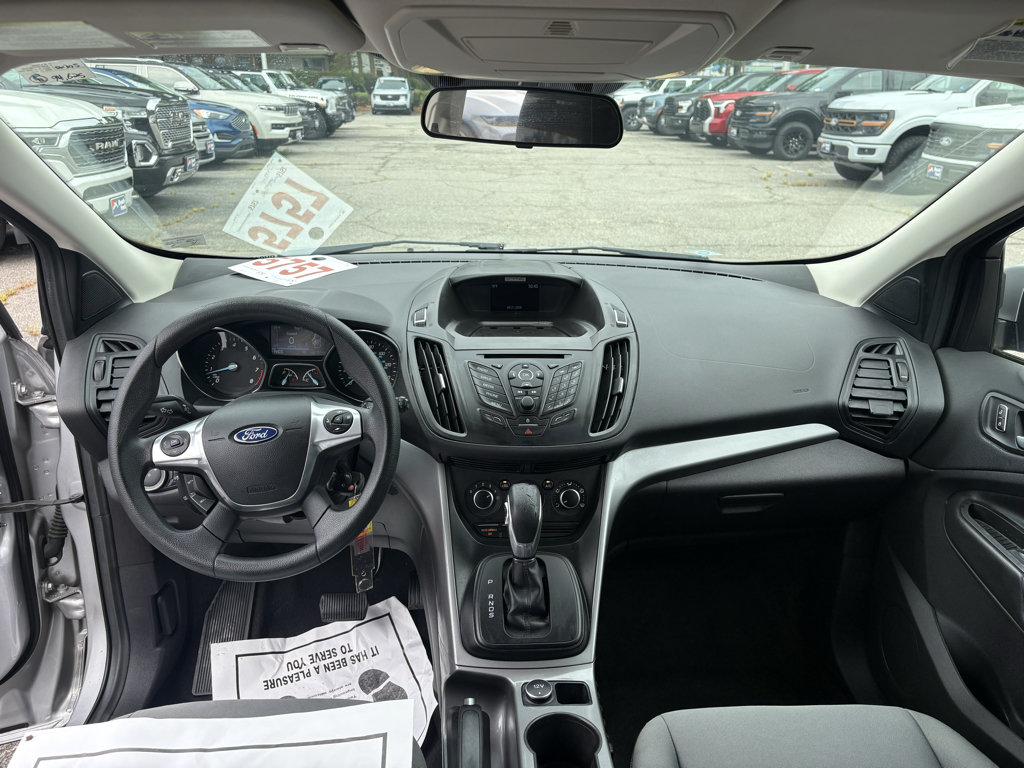Used 2016 Ford Escape SE FWD image 12
