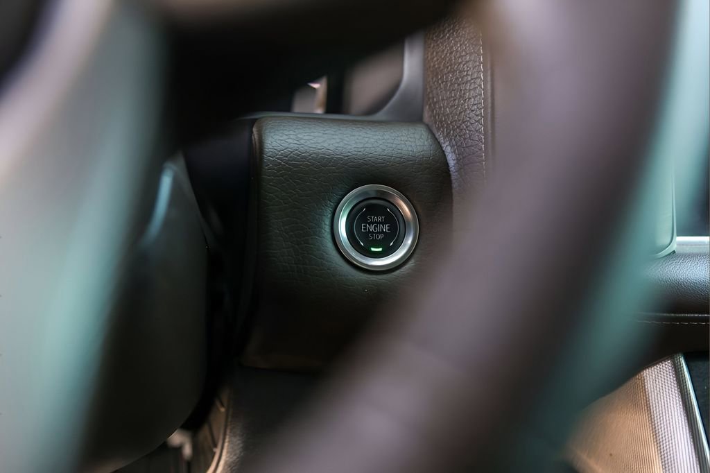 Used 2024 GMC Yukon XL Denali w/ Max Trailering Package image 19